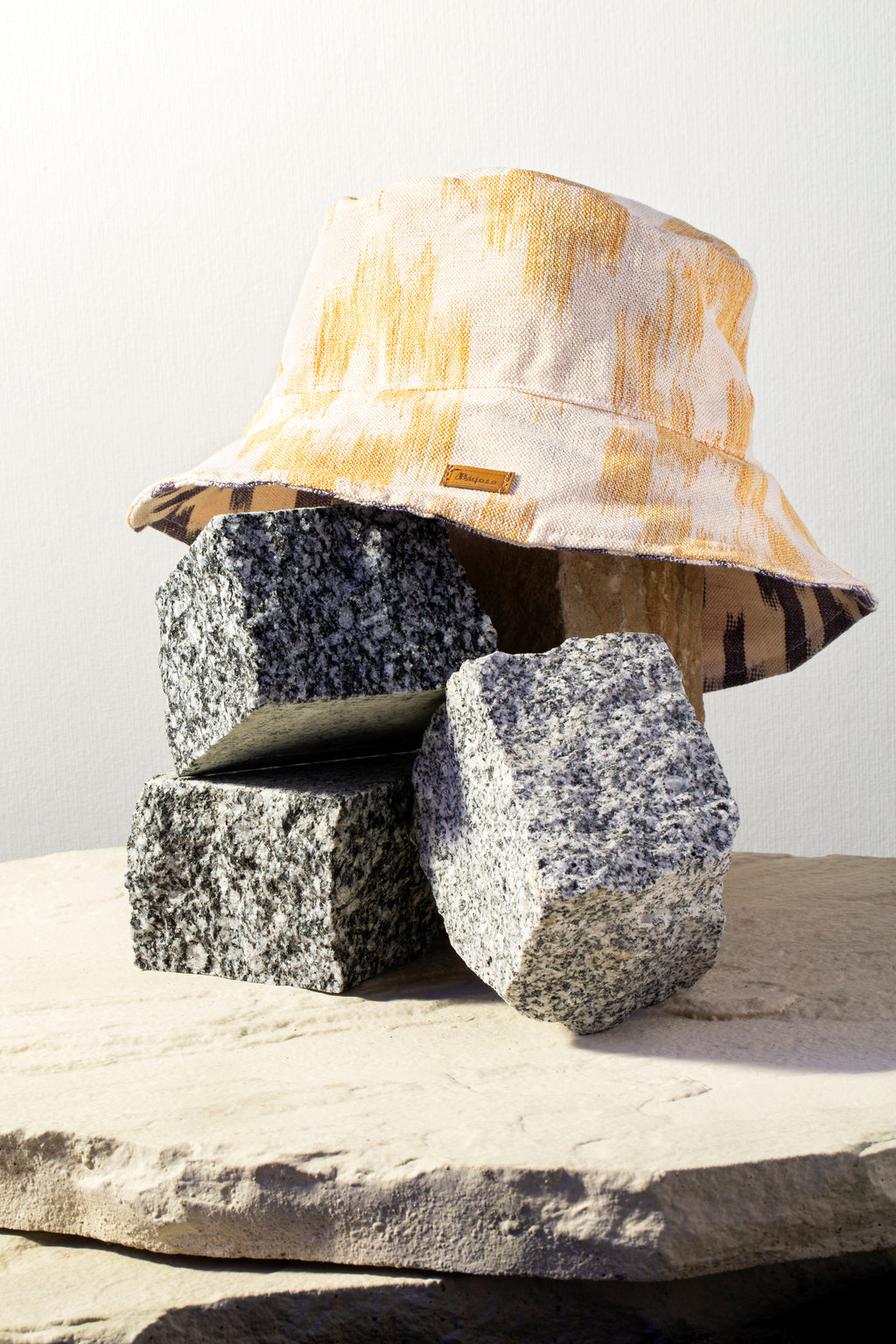 Lengua Bucket Hat Purple/Sand